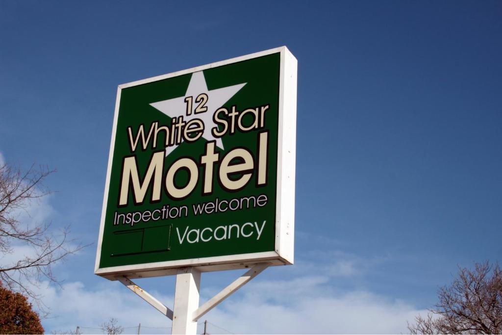 12 White Star Motel Timaru Exterior photo